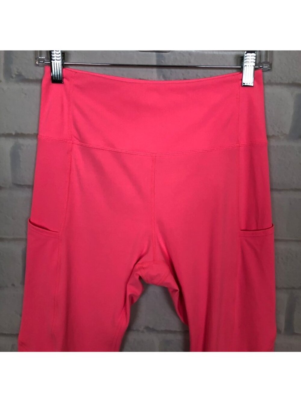Zyia Neon Coral Flower Power Luxe Hi Rise 7/8 Leggings Size 6-8 - Picture 2 of 8